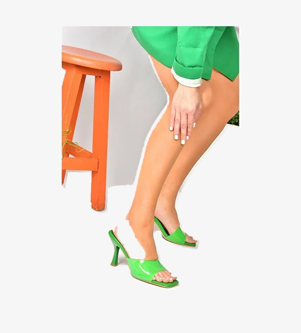 Yeşil Şeffaf Görünümlü Kalın Topuklu Kadın Terlik P590033209 - Görsel 1