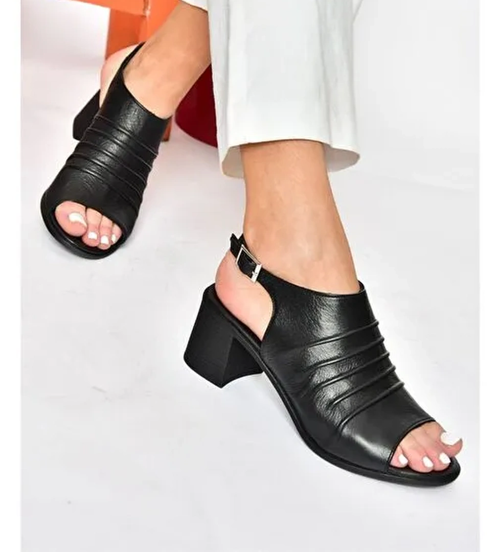 P555450803 Siyah Hakiki Deri Kalın Topuklu Günlük Kadın Ayakkabı - Görsel 1