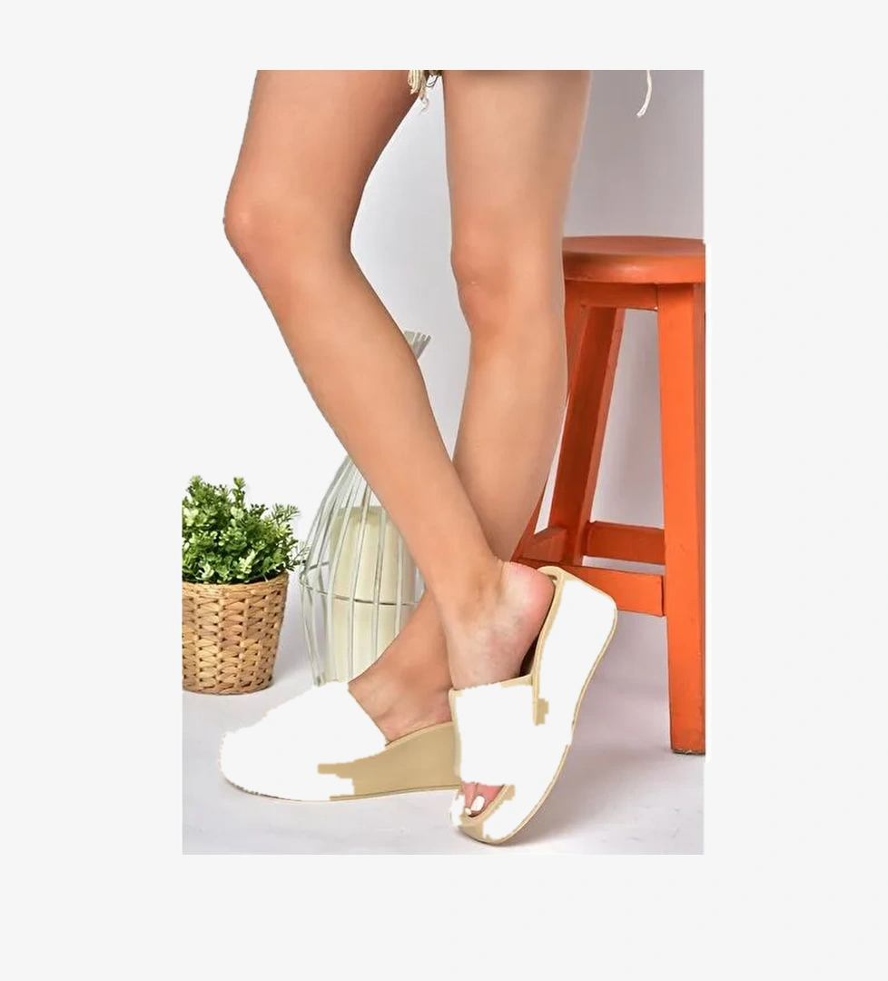 P267085804 Bej Kumaş Kalın Tabanlı Kadın Terlik - Görsel 1