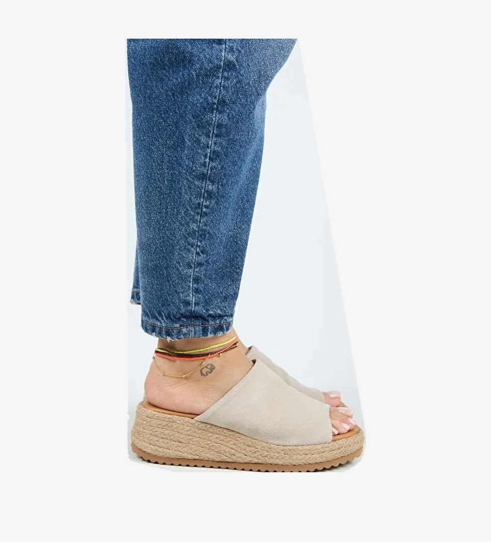 Manijero Francis Kadın Hakiki Deri Düz Tek Bantlı Espadril Bej Terlik - Görsel 1