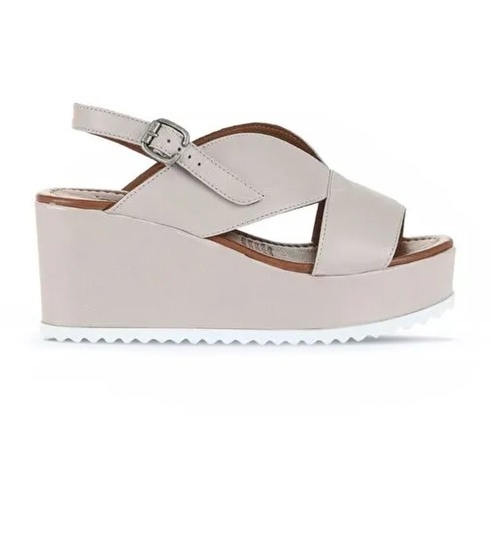 Bueno Shoes Gri Deri Kadın Dolgu Topuklu Sandalet 01wa5600 - Görsel 1