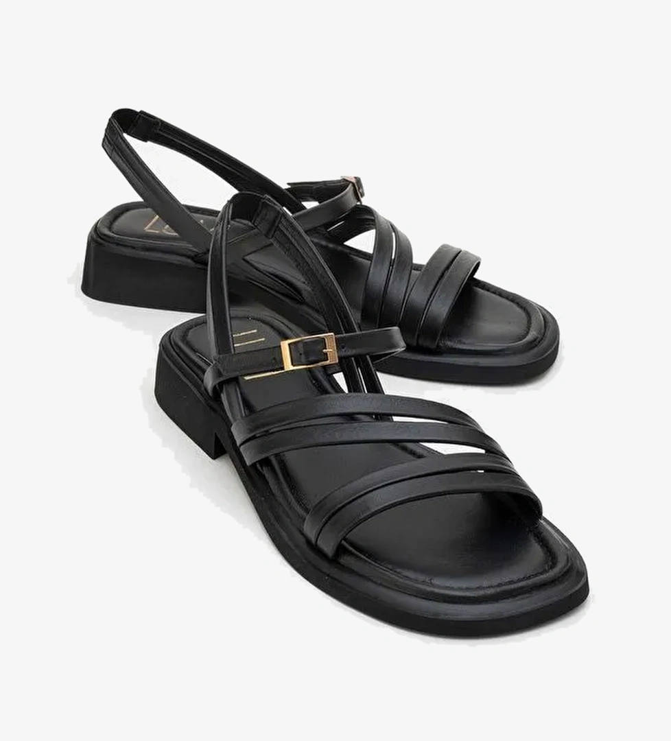 CESAR Siyah Hakiki Deri Kadın Sandalet - Görsel 1