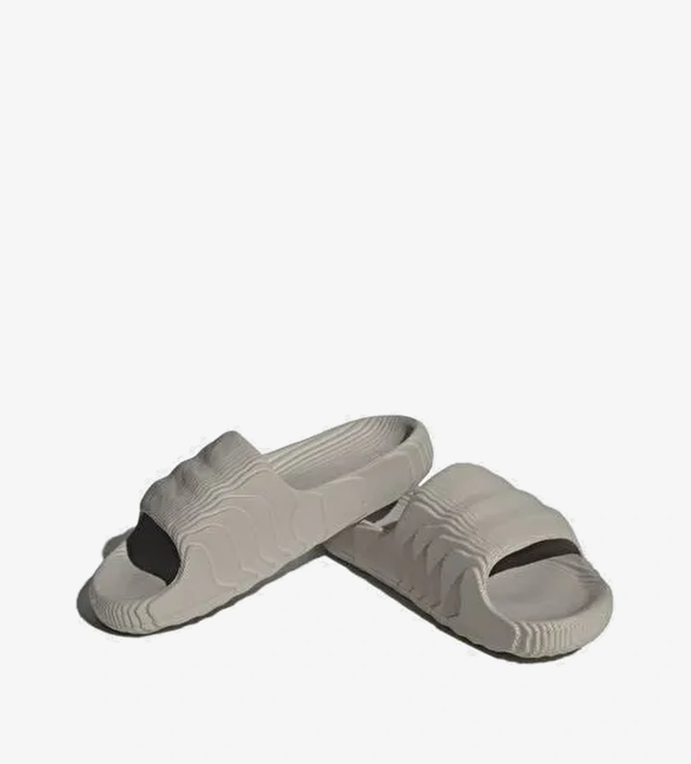 adidas HQ4670 ADILETTE 22 Erkek Terlik - Görsel 1