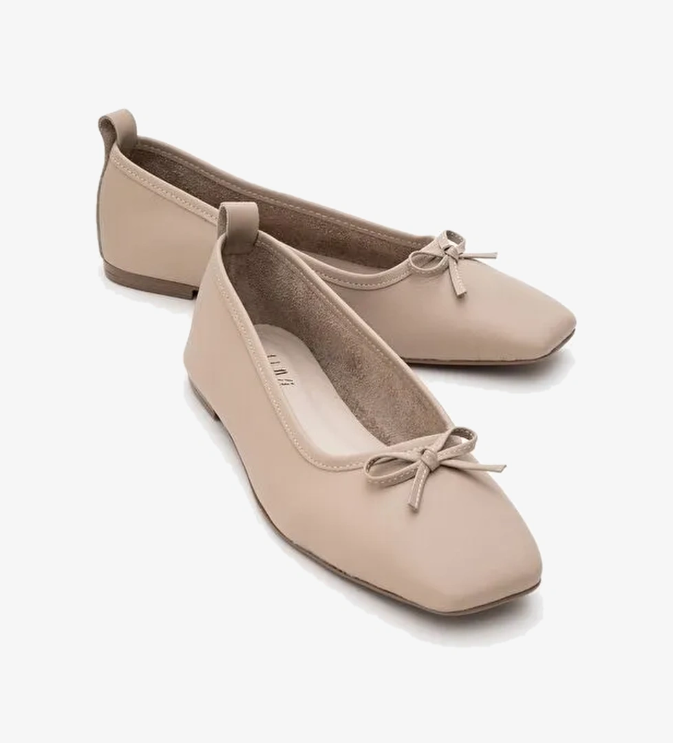 SOSA Bej Cilt Hakiki Deri Küt Burunlu Fiyonklu Kadın Babet Ayakkabı - Görsel 1