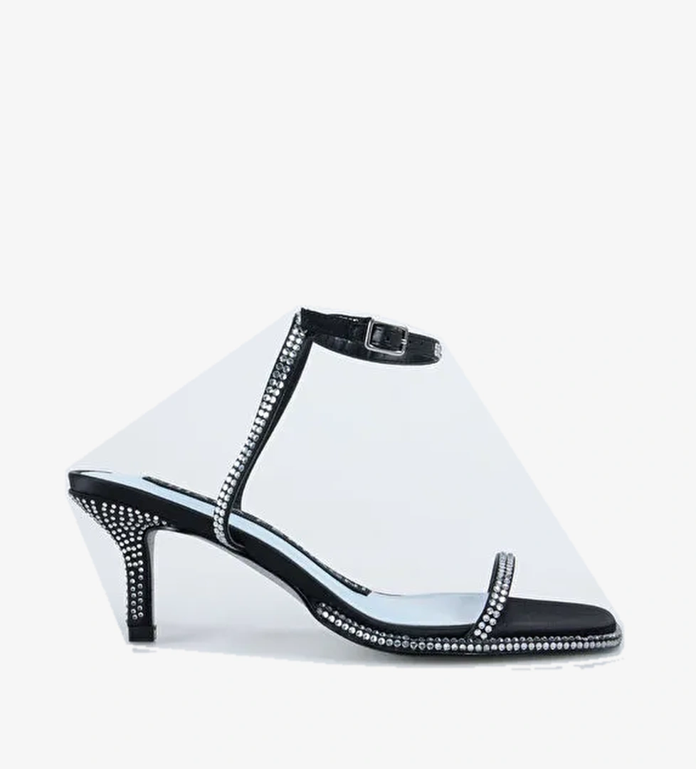 Chiara Ferragni Chiara Ferragni Siyah Kadın Topuklu Ayakkabı CF3540_001 model görseli