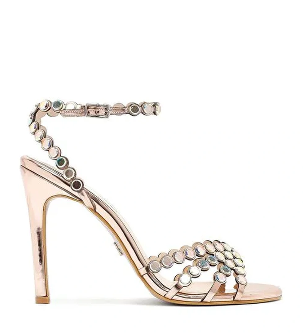 Kadın Altın Taşlı Yüksek İnce Topuklu Sandalet 25SFE3908TS - Görsel 1