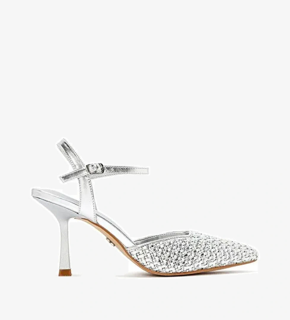 Kadın Gri Bilekten Tokalı Örgülü İnce Topuklu Ayakkabı 25SFE493214 - Görsel 1