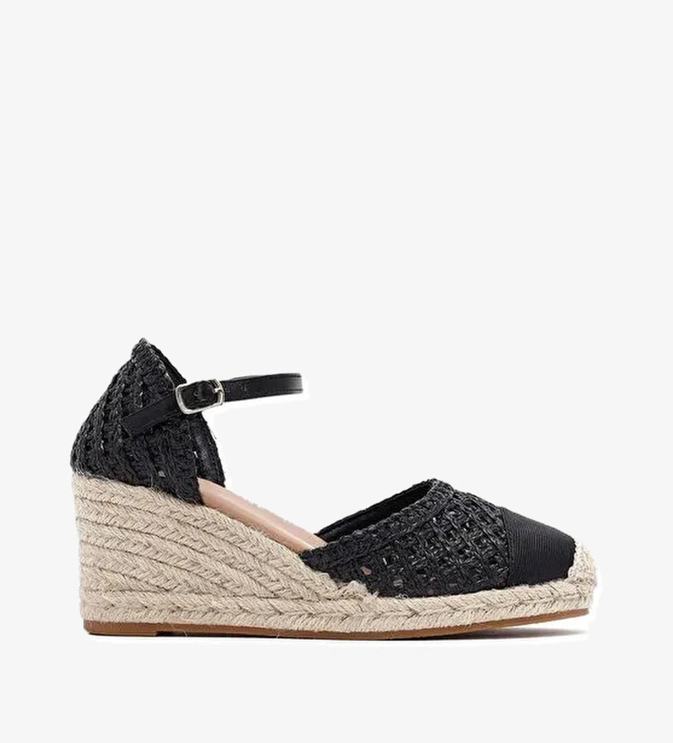 Kadın Siyah Bilekten Tokalı Örgülü Dolgu Topuklu Espadril Sandalet 25SFE401929 - Görsel 1