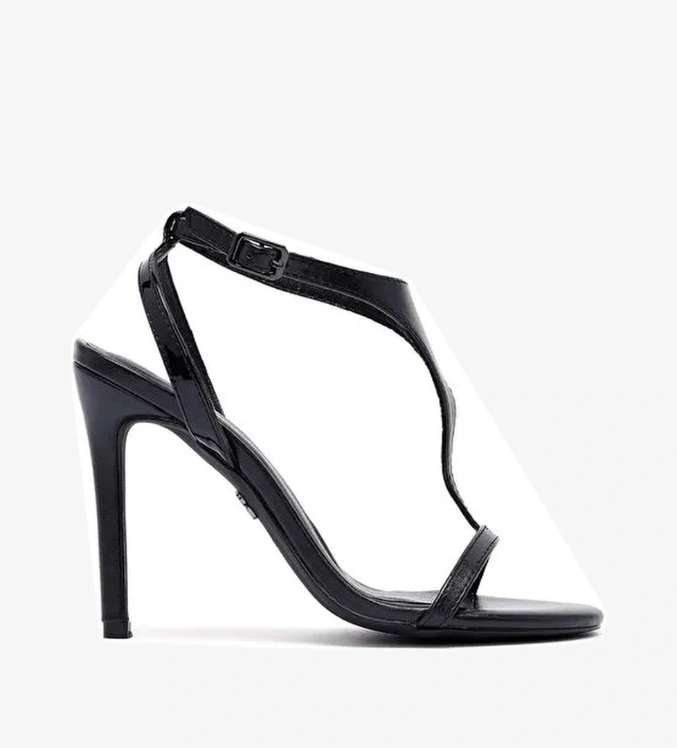 Kadın Siyah Bilekten Tokalı Yüksek İnce Topuklu Sandalet 25SFD443018 - Görsel 1