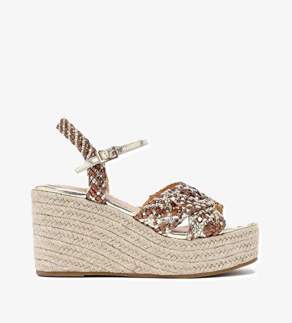 Kadın Altın Bilekten Tokalı Dolgu Topuklu Örgü Sandalet 25SFE451829 - Görsel 1