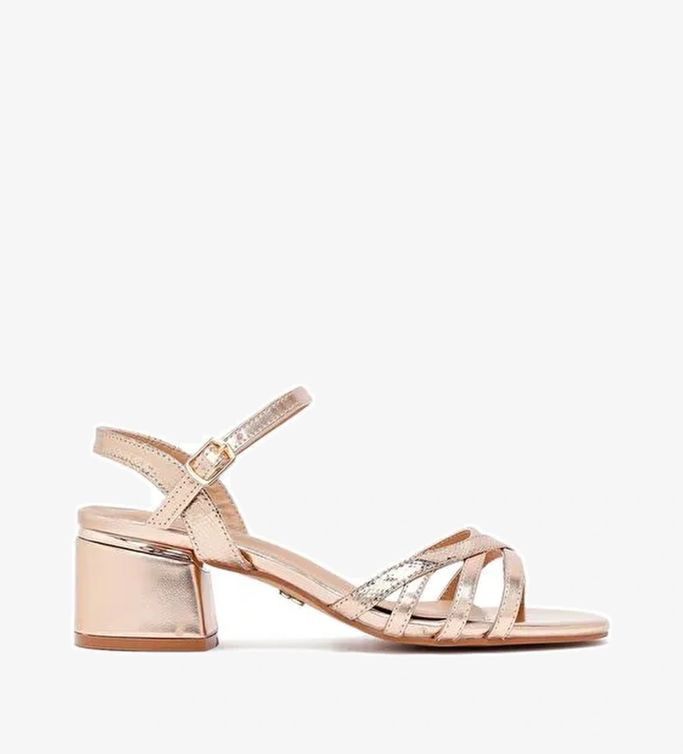 Kadın Pembe Bilekten Tokalı Metalik Kalın Topuklu Sandalet 25SFE466332 - Görsel 1