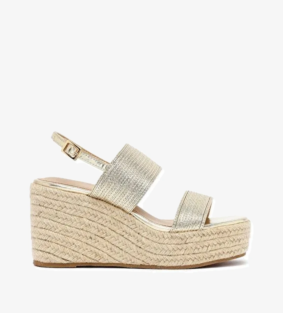 Kadın Altın Bilekten Tokalı Dolgu Topuklu Metalik Sandalet 25SFE452132 - Görsel 1