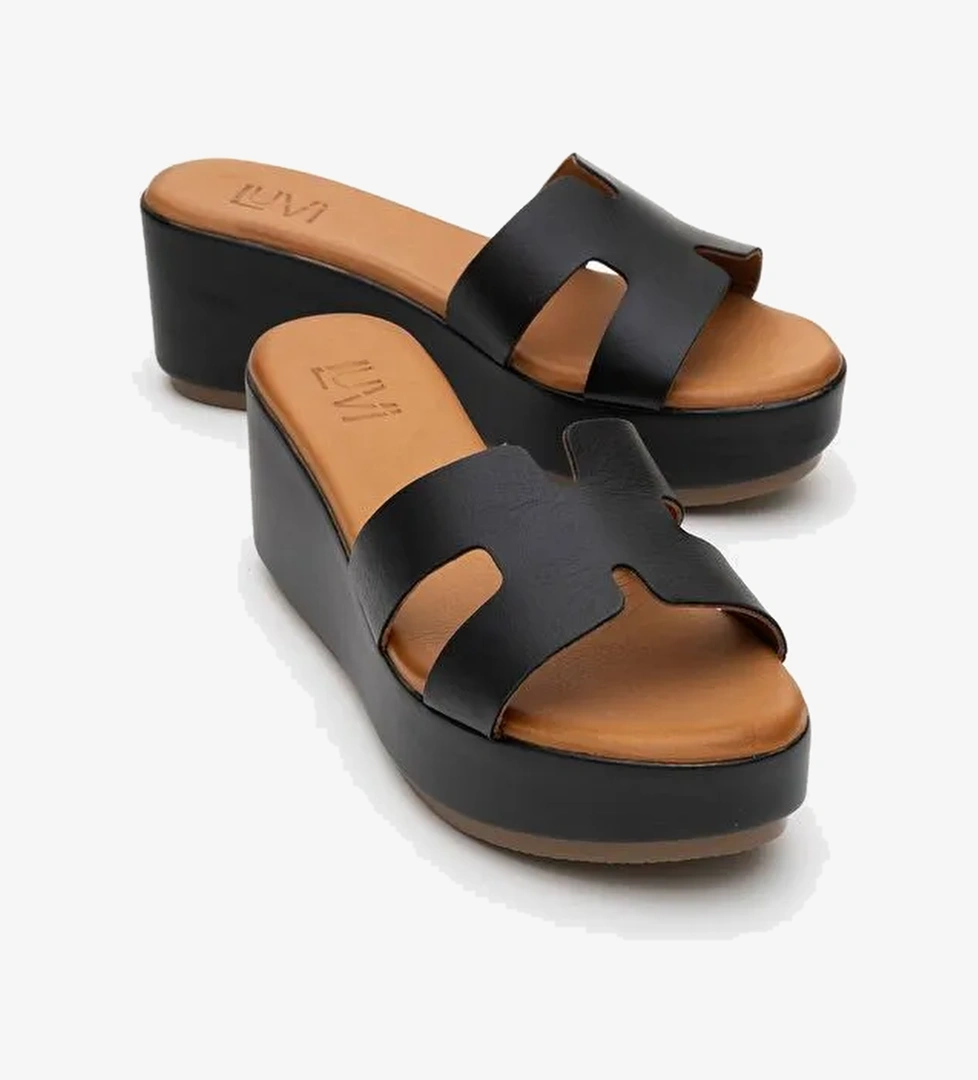 LIA Siyah Cilt Hakiki Deri Kadın Dolgu Topuklu Terlik - Görsel 1