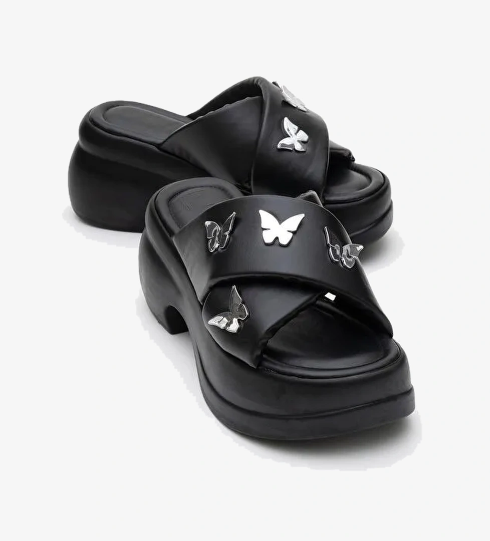 FORCE Siyah Kelebek Tokalı Dolgu Tabanlı Kadın Terlik - Görsel 1