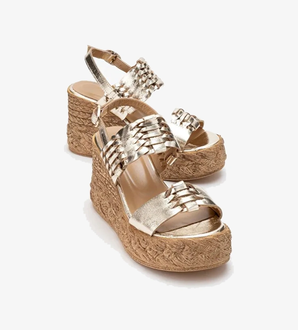 OLİEN Altın Cilt Hakiki Deri Kadın Dolgu Topuklu Sandalet - Görsel 1