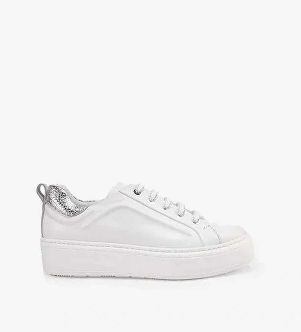 KABARTMA DETAYLI DERİ SNEAKERS - Görsel 1