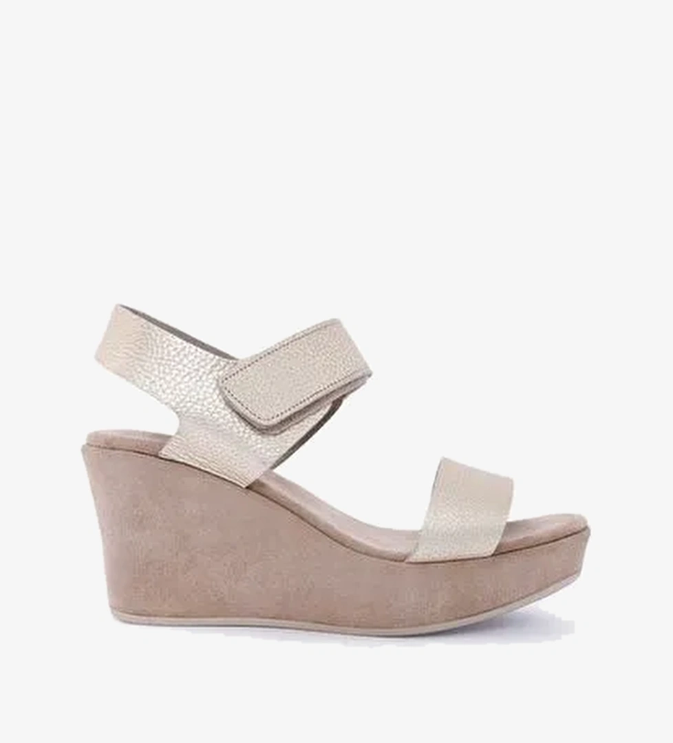 Tek Bantlı Dolgu Topuk Alçak Sandalet - Görsel 1