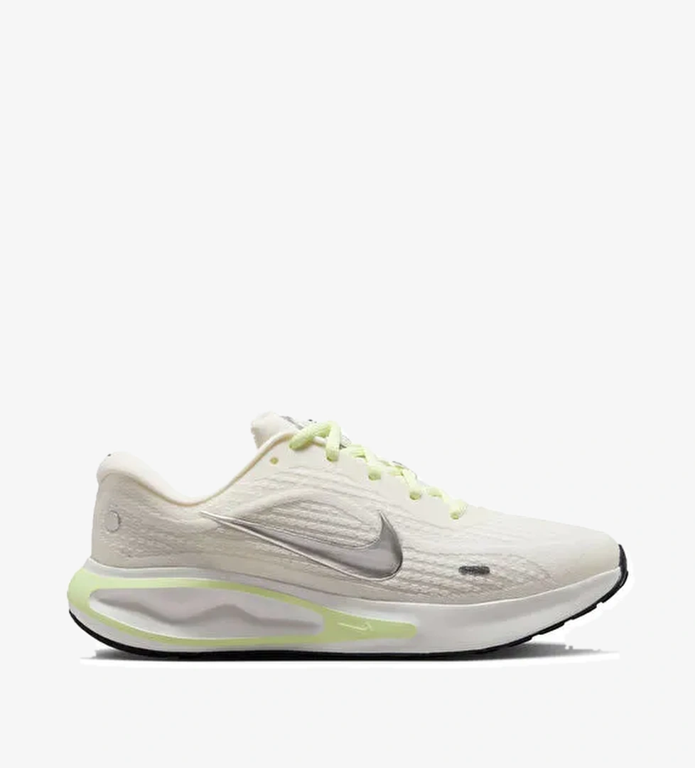 Nike Nike FJ7765-115 W NIKE JOURNEY RUN Beyaz Kadın Koşu Ayakkabısı model görseli