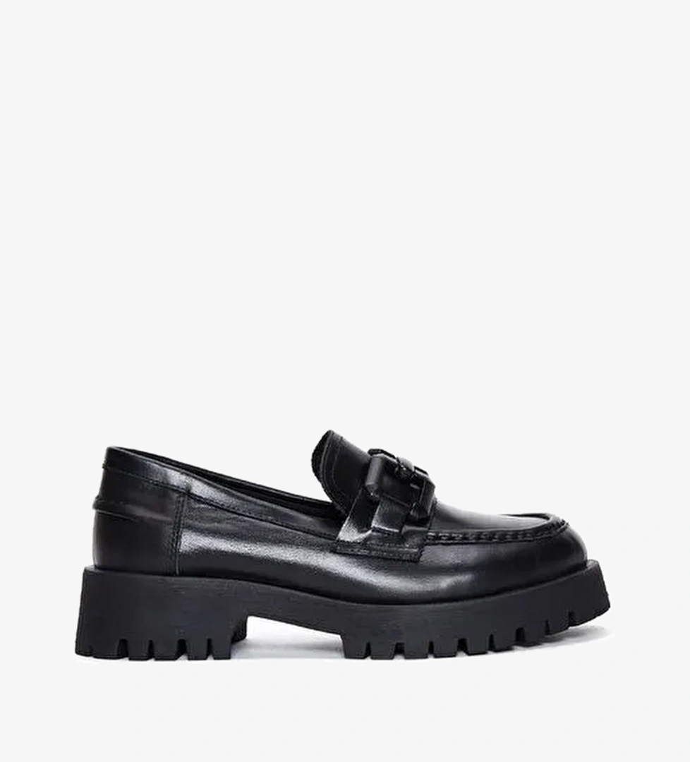 Kadın Siyah Kalın Tabanlı Deri Maskülen Loafer 25AFD183718 - Görsel 1