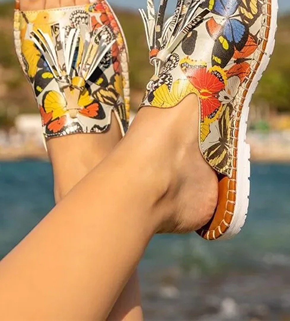 Kadın Vegan Deri Çok Renkli Terlik - Grace comes in many colours Tasarım - Görsel 1