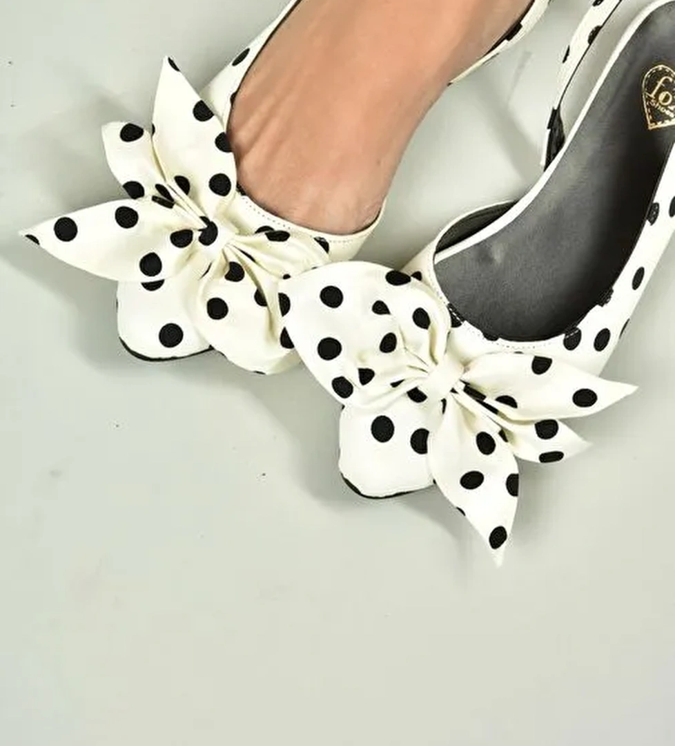 H726809004 Beyaz Puantiye/Siyah Kumaş Kadın Babet - Görsel 1