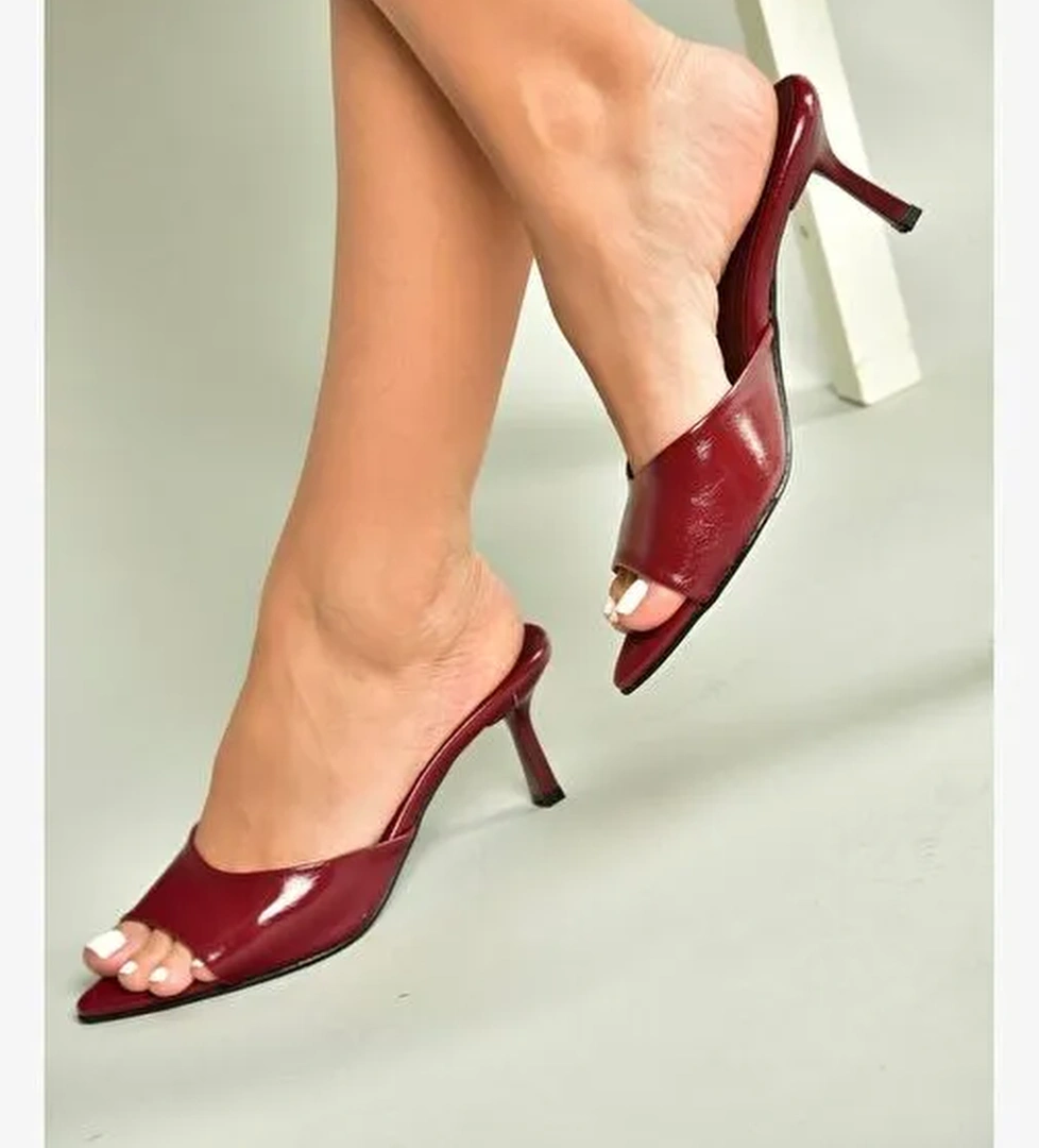 U654081009 Bordo Sivri Burunlu Topuklu Kadın Terlik - Görsel 1