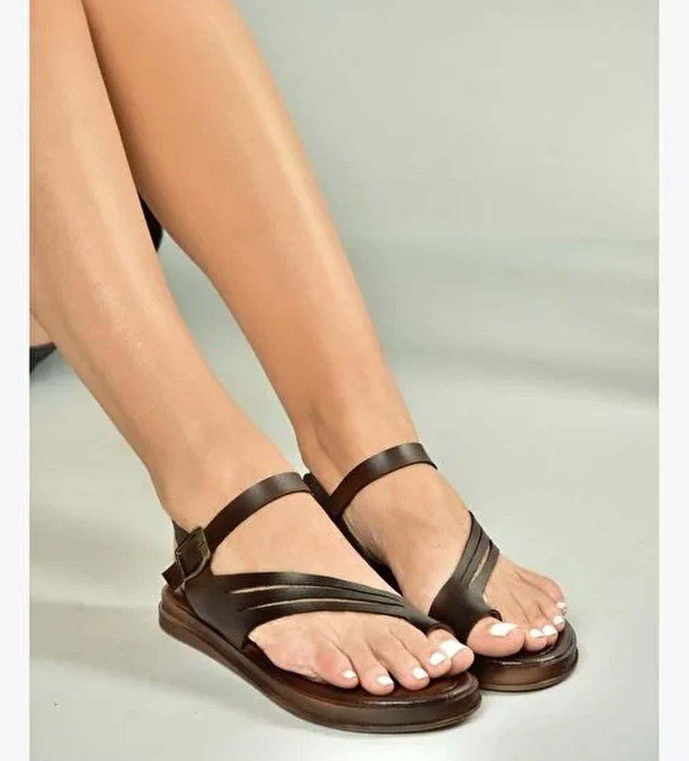 U390903603 Kahverengi Hakiki Deri Kadın Sandalet - Görsel 1