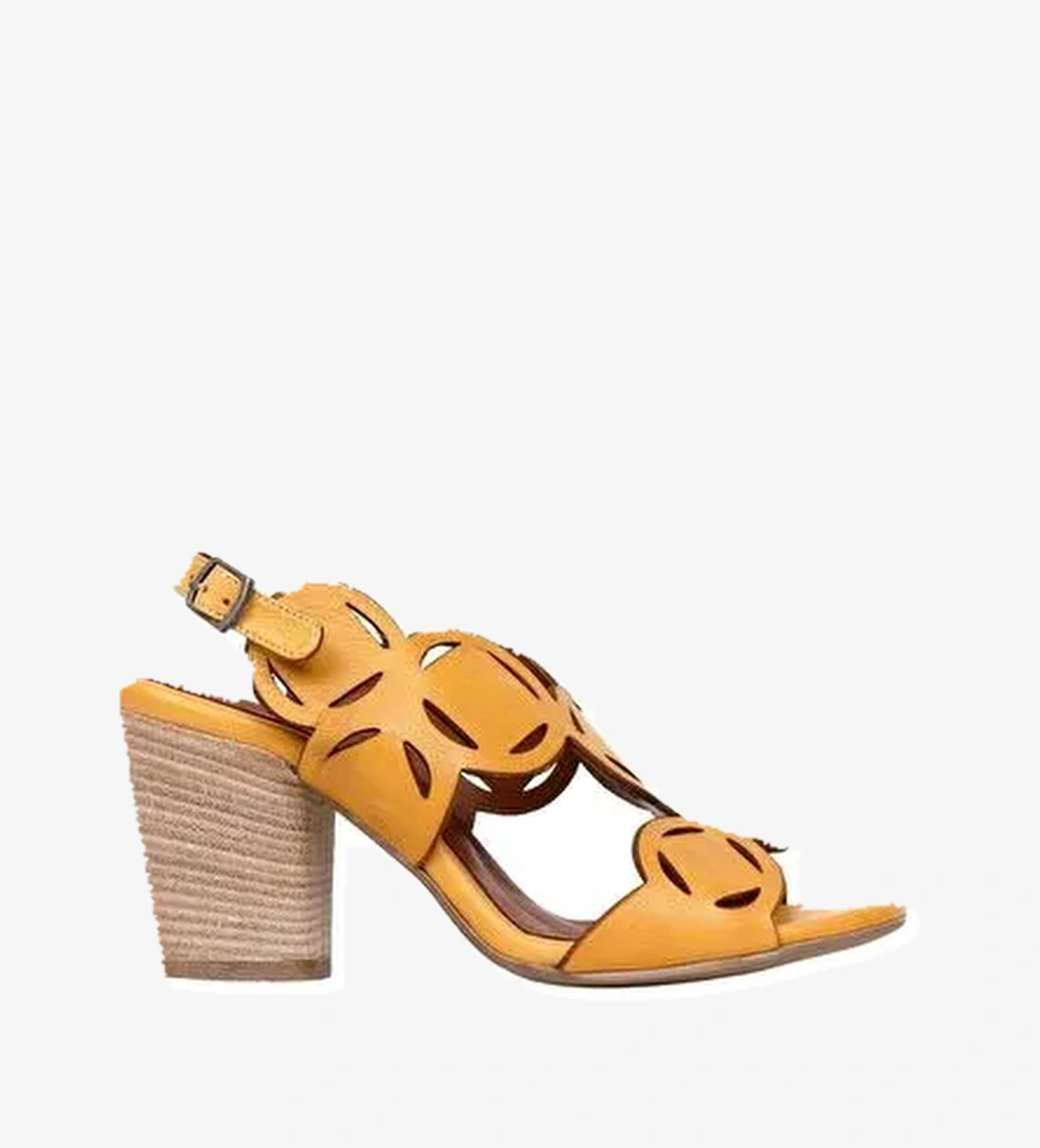 Bueno Shoes Sarı Deri Kadın Topuklu Sandalet 01wq2902 - Görsel 1