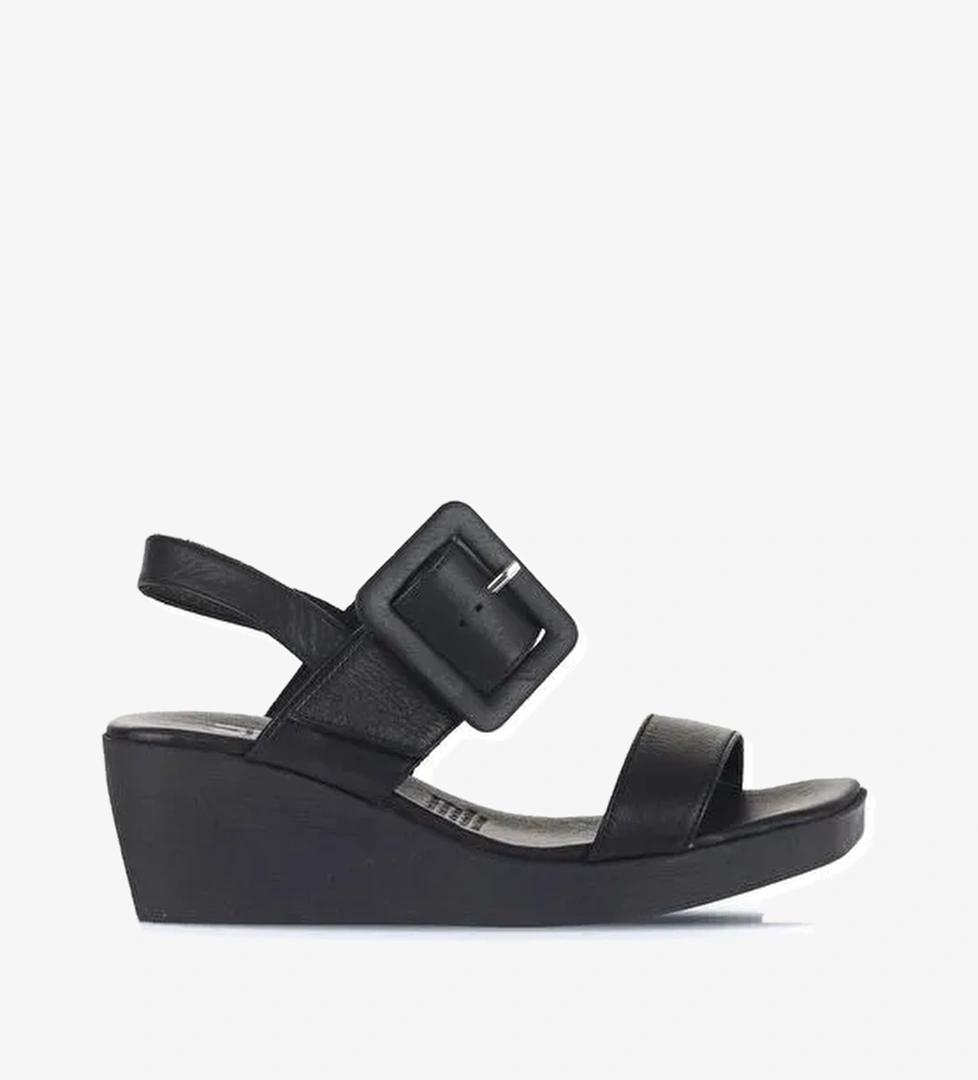 Bueno Shoes Siyah Deri Kadın Dolgu Topuklu Sandalet 01wa0400 - Görsel 1