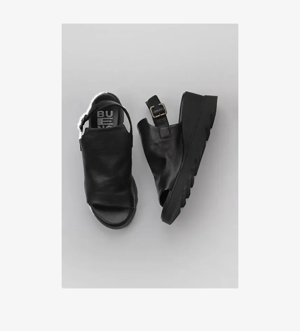 Bueno Shoes Siyah Deri Kadın Dolgu Topuklu Sandalet 01wy8603 - Görsel 1