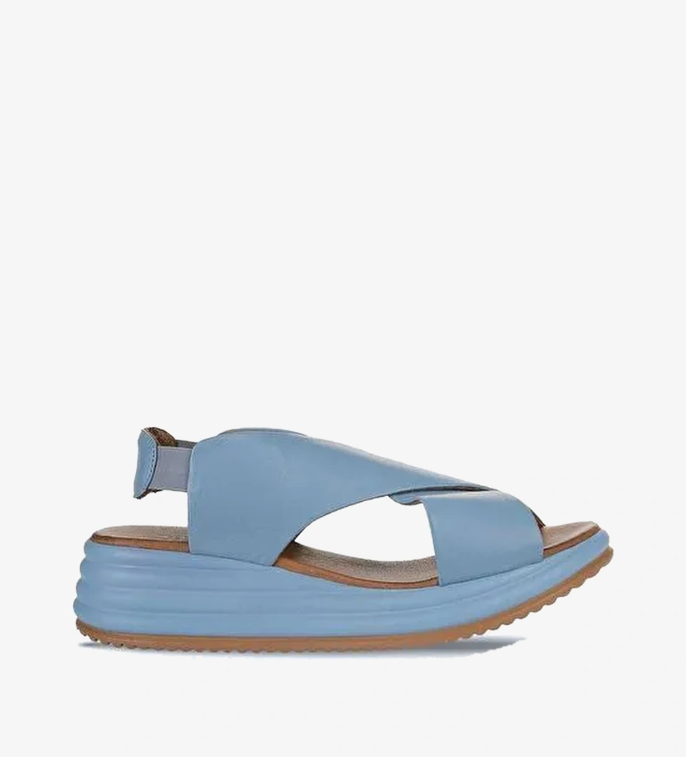 Bueno Shoes Mavi Deri Kadın Dolgu Topuklu Sandalet 01wy5703