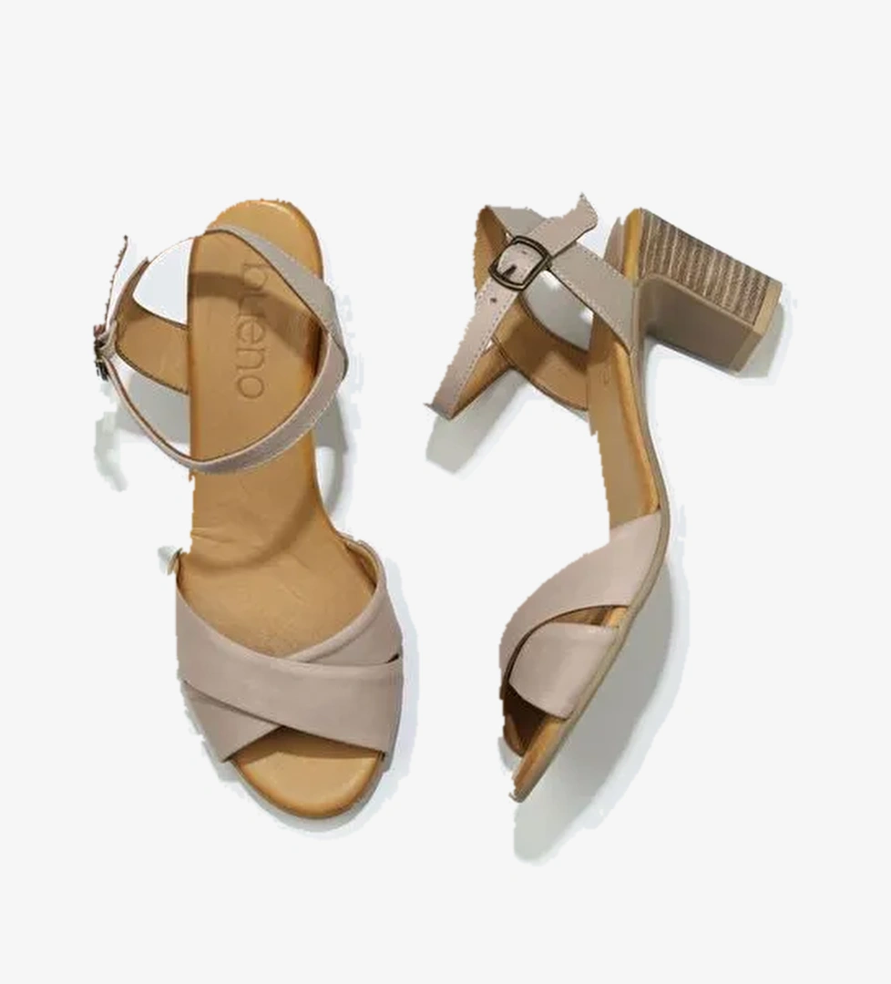 Bueno Shoes Gri Deri Kadın Topuklu Sandalet 01wn1501 - Görsel 1
