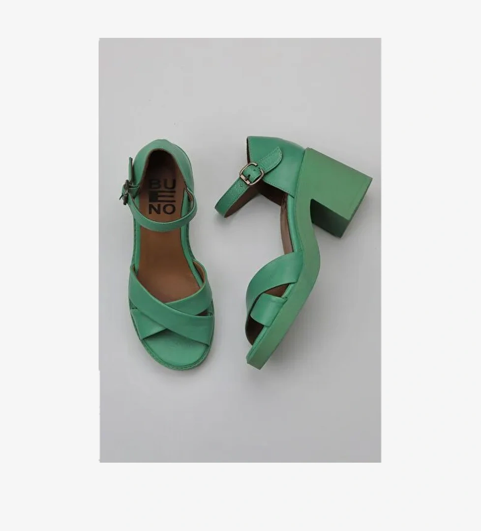 Bueno Shoes Yeşil Koyu Deri Kadın Topuklu Sandalet 01wy12501 - Görsel 1