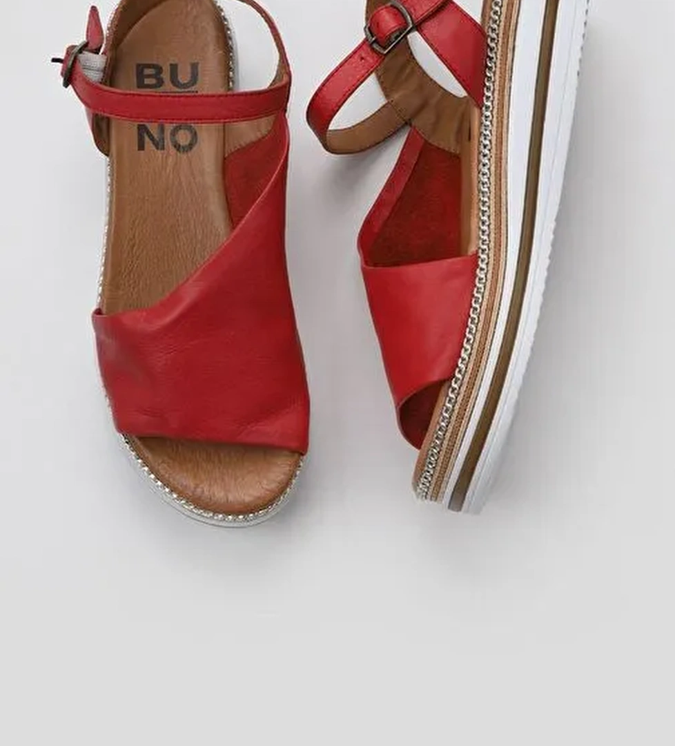 Bueno Shoes Kırmızı Deri Kadın Dolgu Topuklu Sandalet 01ws4203 - Görsel 1