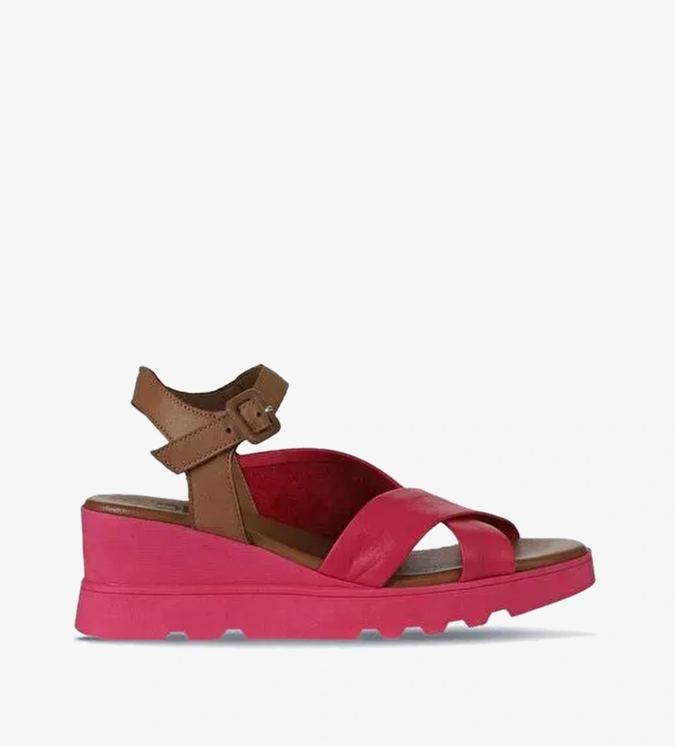 Bueno Shoes Fuşya Kahve Deri Kadın Dolgu Topuklu Sandalet 01wy8601