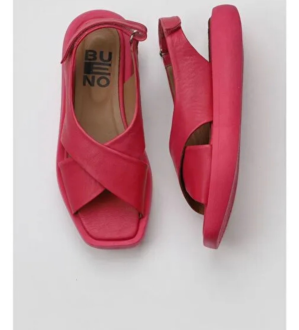 Bueno Shoes Fuşya Deri Kadın Dolgu Topuklu Sandalet 01wy1012 - Görsel 1