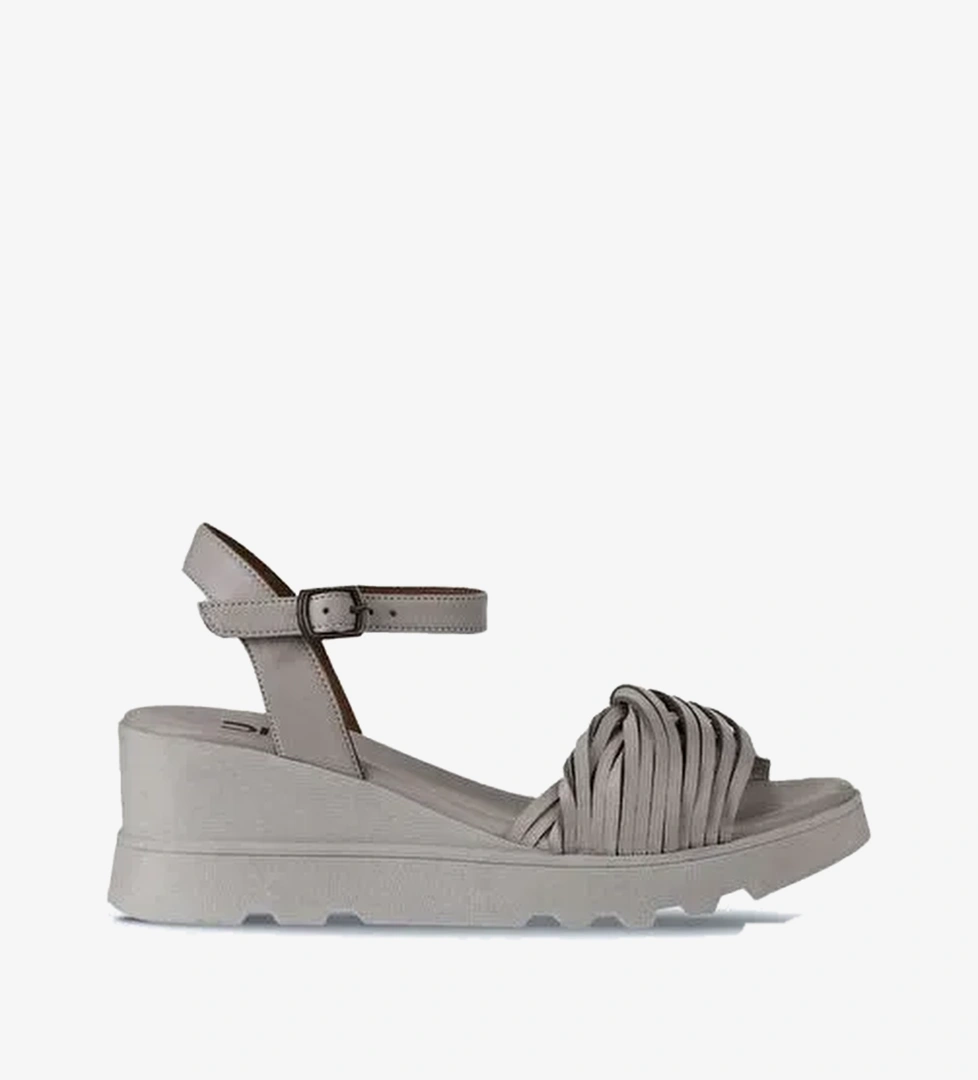 Bueno Shoes Gri Deri Kadın Dolgu Topuklu Sandalet 01wy8609