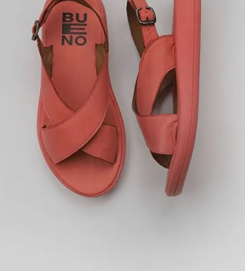 Bueno Shoes Mercan Deri Kadın Dolgu Topuklu Sandalet 01wy2302 - Görsel 1