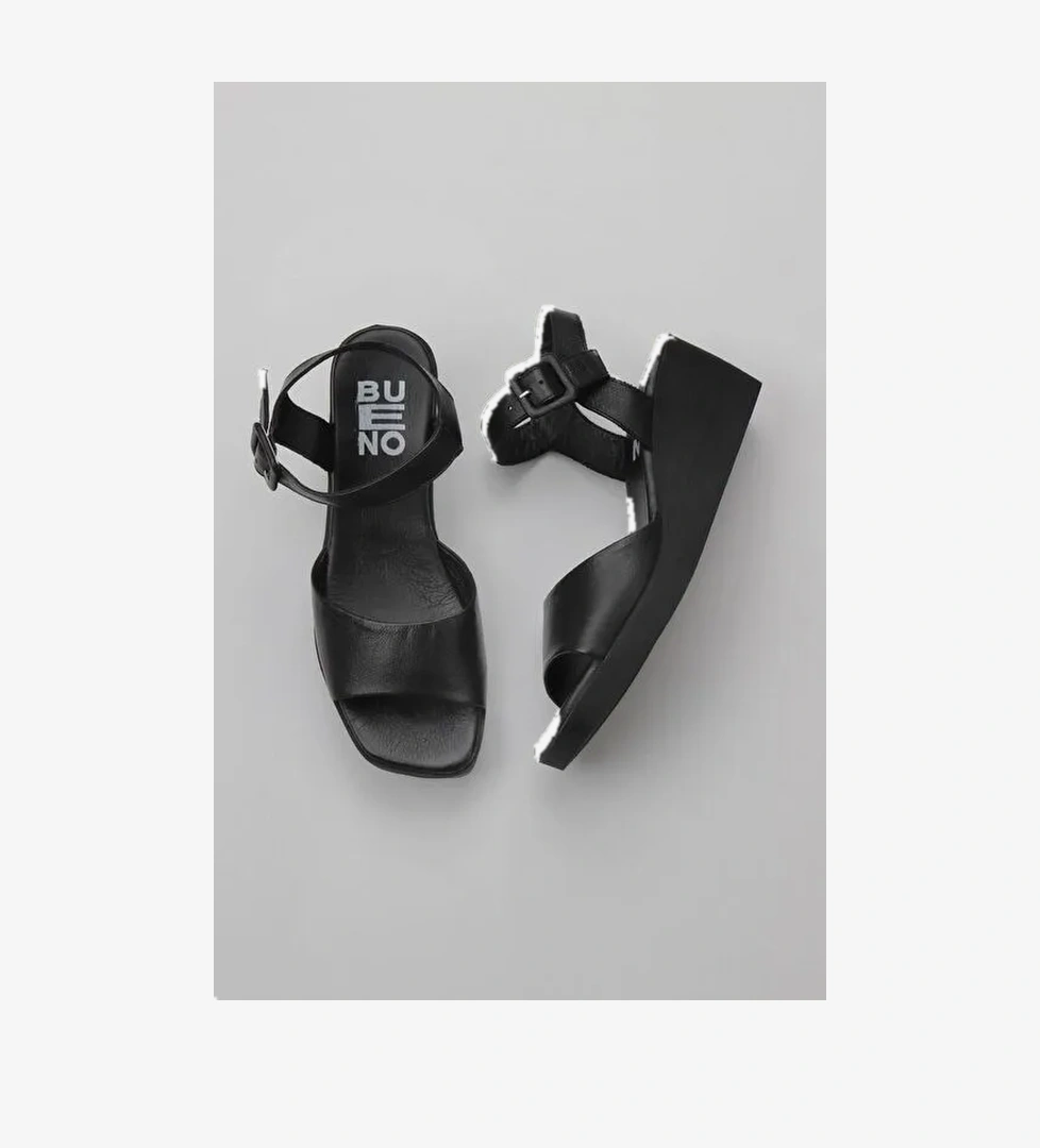 Bueno Shoes Siyah Deri Kadın Dolgu Topuklu Sandalet 01wy2400 - Görsel 1