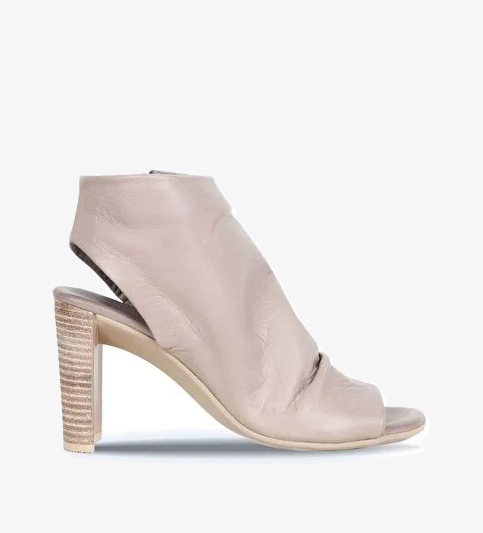 Bueno Shoes Gri Deri Kadın Topuklu Sandalet 01wn4103 - Görsel 1