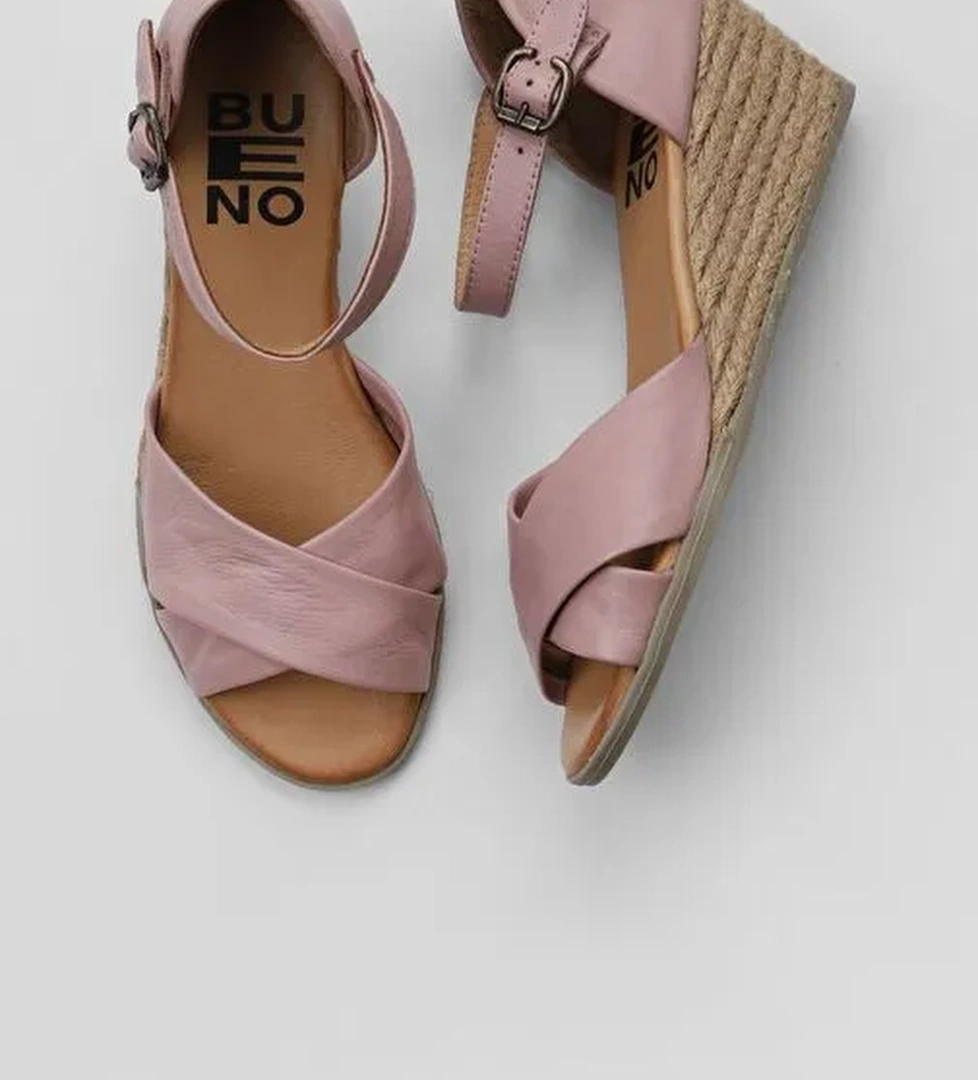 Bueno Shoes Gül Kurusu Deri Kadın Dolgu Topuklu Espadril Sandalet 01ws11102 - Görsel 1