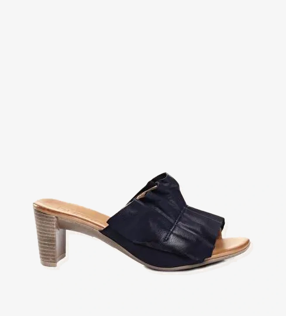 Bueno Shoes Lacivert Deri Kadın Topuklu Terlik 01wn4001 - Görsel 1