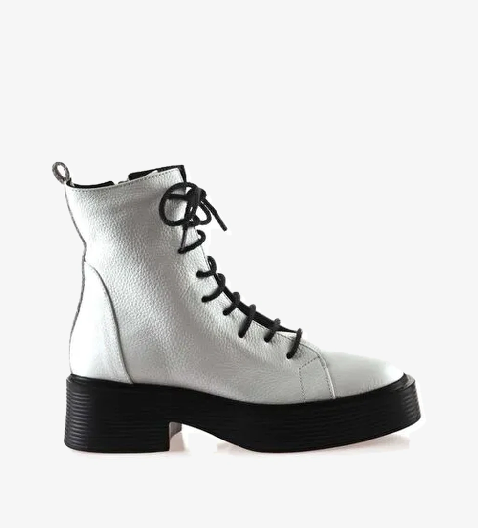 Bueno Shoes Beyaz Flotter Deri Kadın Topuklu Bot 01wt1801 - Görsel 1