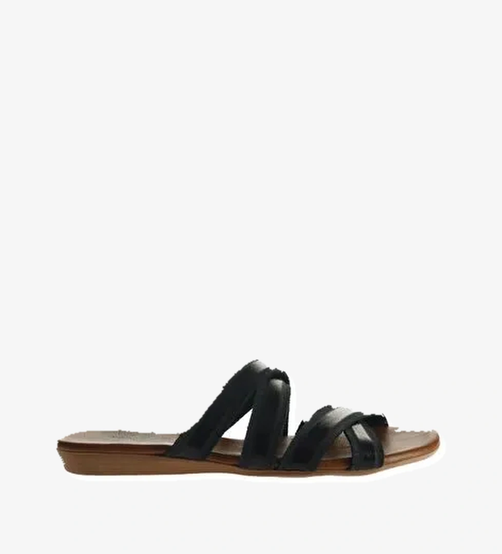 Bueno Shoes Siyah Parlak Deri Kadın Düz Terlik 01wu7424 - Görsel 1