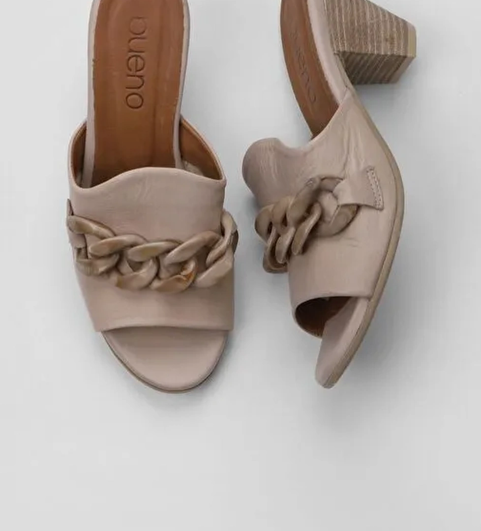 Bueno Shoes Gri Deri Kadın Topuklu Terlik 01wu11300 - Görsel 1