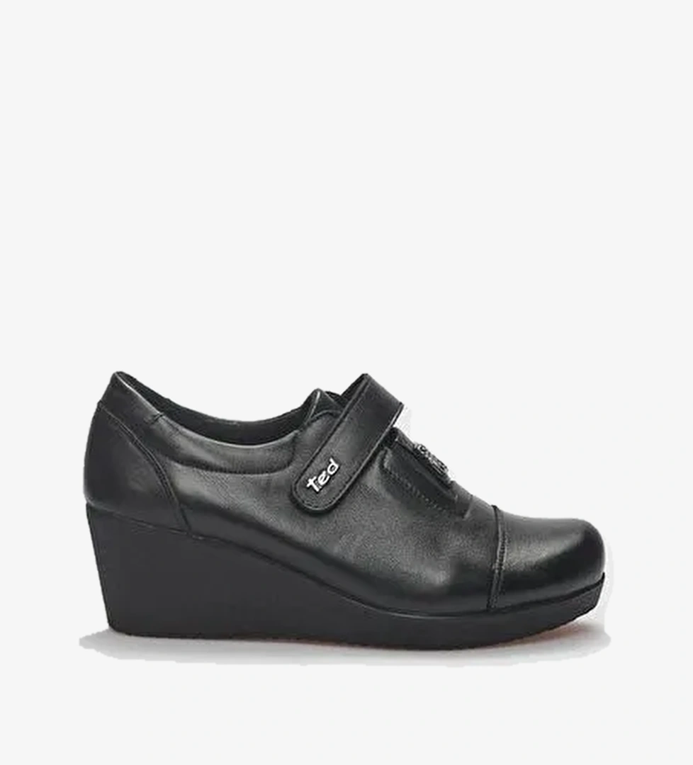 Hakiki Deri Siyah Cırt Cırt Kapamalı Kadın Comfort Ayakkabı - Görsel 1