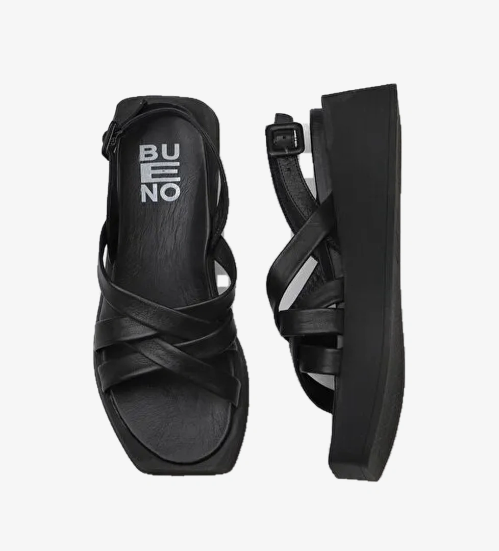 Bueno Shoes Siyah Deri Kadın Dolgu Topuklu Sandalet 01wy5904