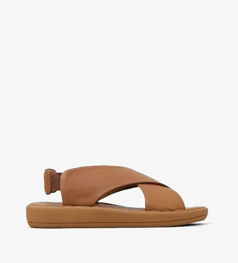 Bueno Shoes Taba Koyu Deri Kadın Düz Sandalet 01wy2303