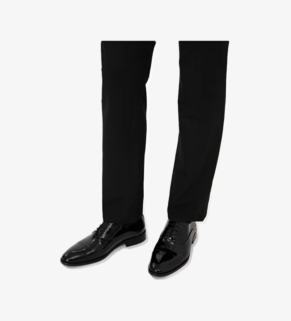 Siyah Ayakkabı - Görsel 1