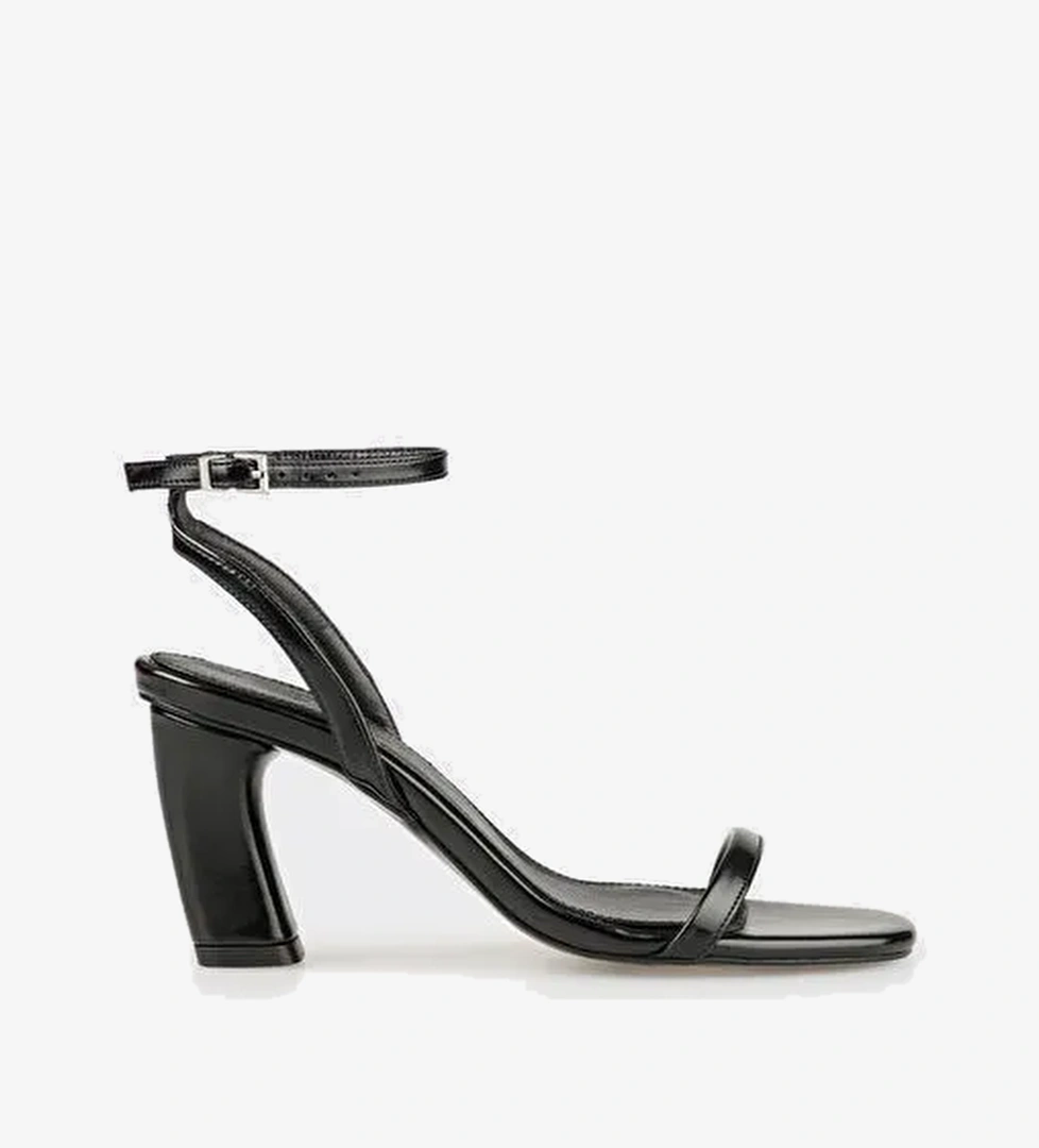 Siyah Kadın Günlük Sandalet - Görsel 1